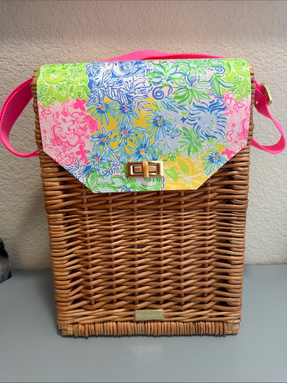 Lilly Pulitzer 60th Anniversary "Cheek to Cheek" Wicker Wine Basket